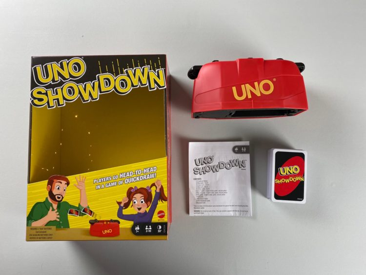 The UNO Showdown Rules And Cards